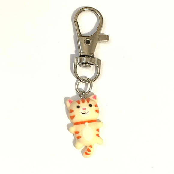 New Cute Cat Keychain Accessory - Picture 2 of 3